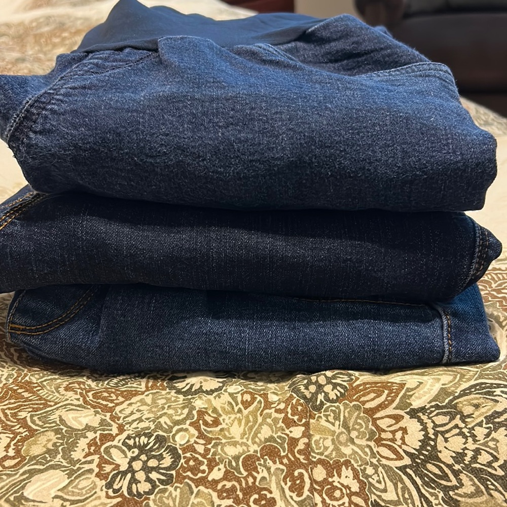3-pack of small maternity skinny jeans